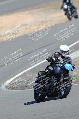 media/Feb-05-2023-Classic Track Day (Sun) [[c35aca4a42]]/Group 3/session 1 turn 9/